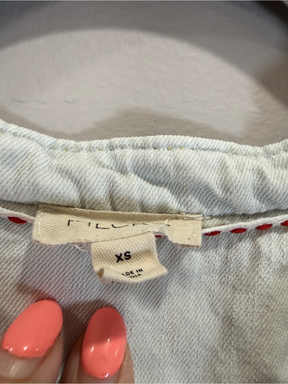 Pilcro Anthropologie Embroidered Floral Chambray Blouse Size XS - Picture 5 of 6